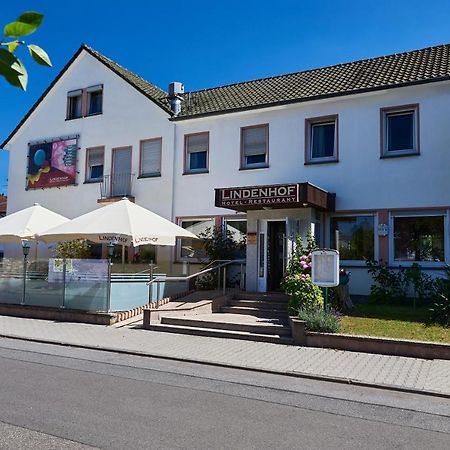 Hotel Restaurant Lindenhof Biblis Esterno foto