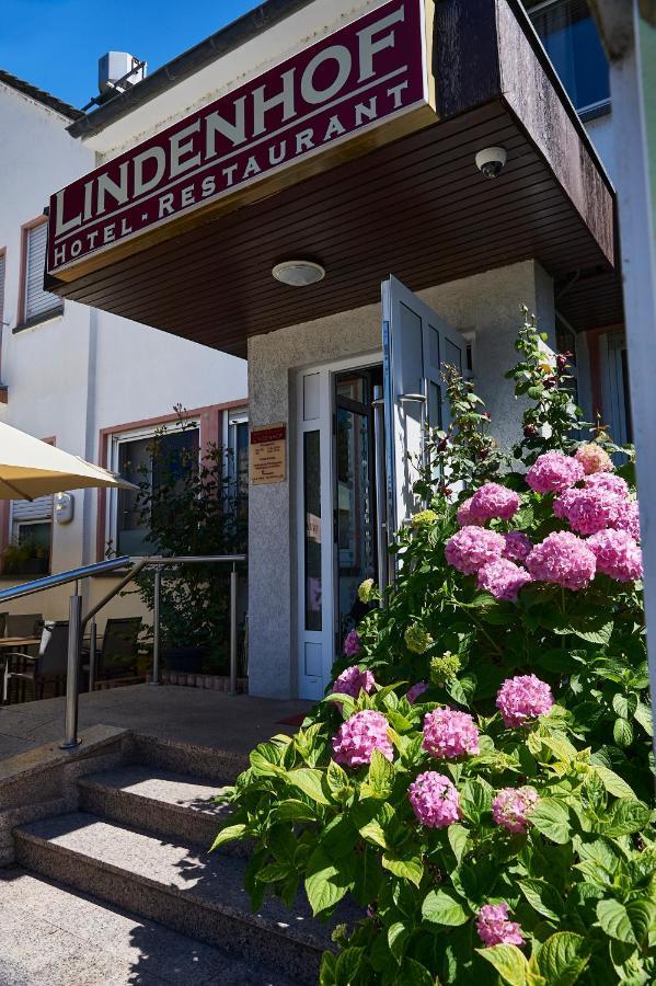 Hotel Restaurant Lindenhof Biblis Esterno foto